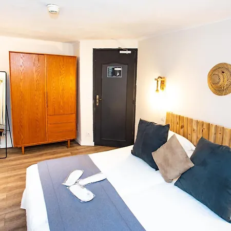 Claudia Centre - Parking 3* Cannes