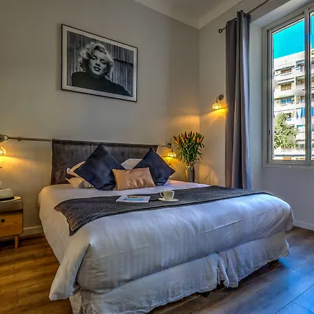 Szálloda Claudia Centre - Parking 3*