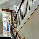 Claudia Centre - Parking Hotel 3*