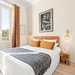 Hotel Claudia Centre - Parking Cannes