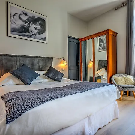 Hotel Claudia Centre - Parking Cannes