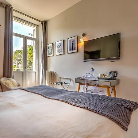 Claudia Centre - Parking 3* Cannes