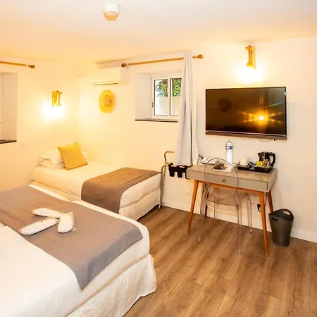 Hotel Claudia Centre - Parking 3*