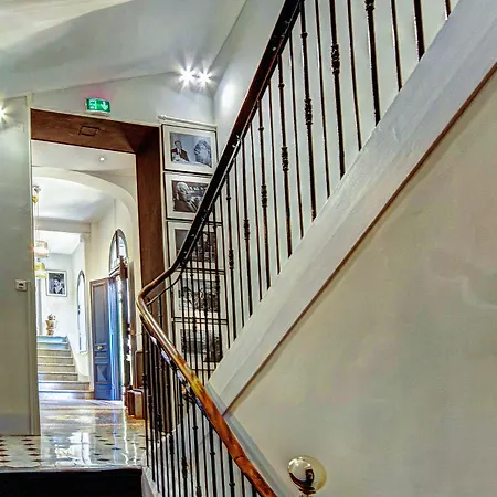 Claudia Centre - Parking فندق 3*