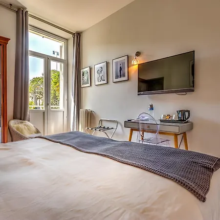 Claudia Centre - Parking 3*