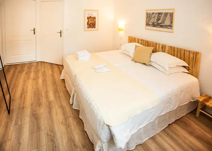 Claudia Centre - Parking 戛纳