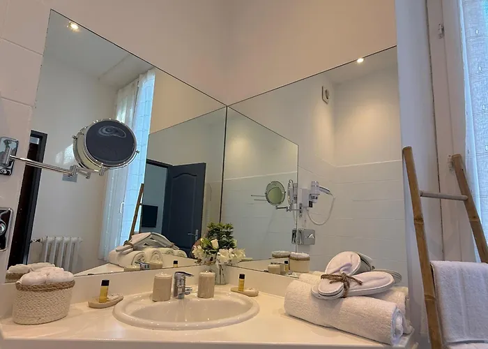 酒店 Claudia Centre - Parking 戛纳