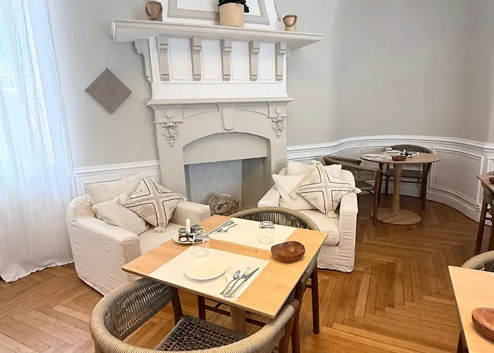 Claudia Centre - Parking 酒店 3*