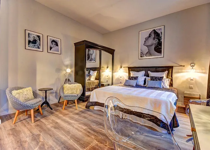 酒店 Claudia Centre - Parking 3*