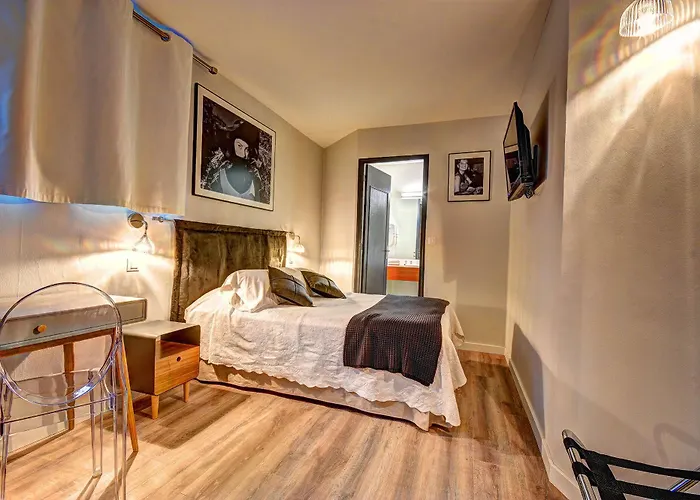 Claudia Centre - Parking 酒店 3*