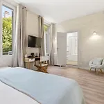 Claudia Centre - Parking 3*