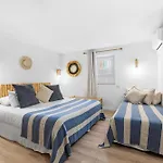 Hotel Claudia Centre - Parking 3*