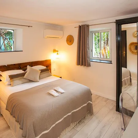 Claudia Centre - Parking 호텔