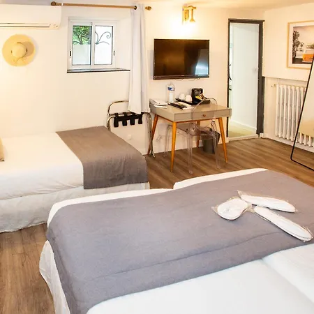 Claudia Centre - Parking