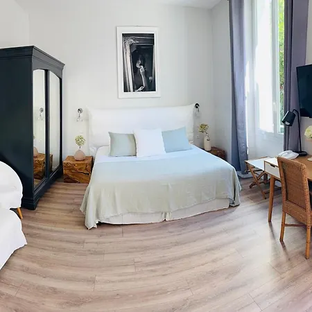 Claudia Centre - Parking 호텔