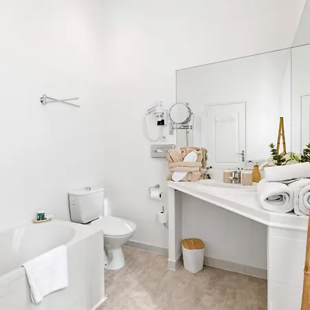 Claudia Centre - Parking Hotel 3*