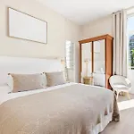Claudia Centre - Parking Отель 3*