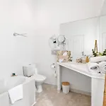 Claudia Centre - Parking Отель 3*